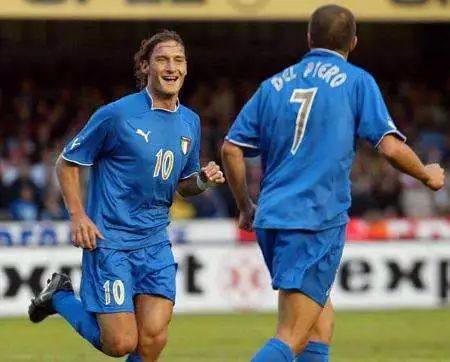 加斯佩里尼谈被罚下：我是正常的抗议动作，可能四官想成焦点