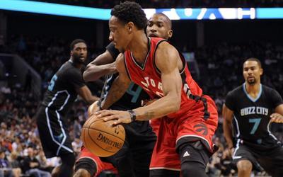 魔鬼主场告破！猛龙此前主场8连胜，被湖人终结